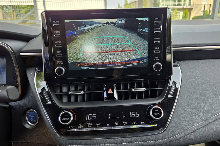 Toyota Corolla 1.8 HSD 122KM FV 23% 76 tyś km Ast. Pasa Kamera Grzane fotele zdjęcie 20