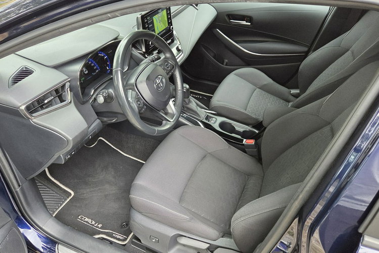 Toyota Corolla 1.8 HSD 122KM FV 23% 76 tyś km Ast. Pasa Kamera Grzane fotele zdjęcie 7