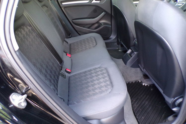 Audi A3 I Właść /Gwarancja /1.4 /122KM /2014 /EA 211 zdjęcie 35