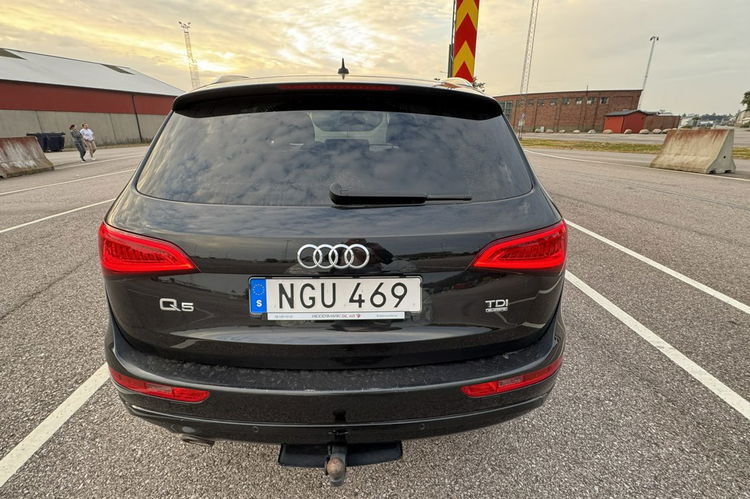 Audi Q5 2.0tdi quattro automat s-Line skóry ledy bi xenon serwis zamiana 1.r.g zdjęcie 9