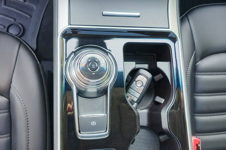 Ford EDGE 2.0 T Bardzo dobrze wyposażony Mały przebieg zdjęcie 10