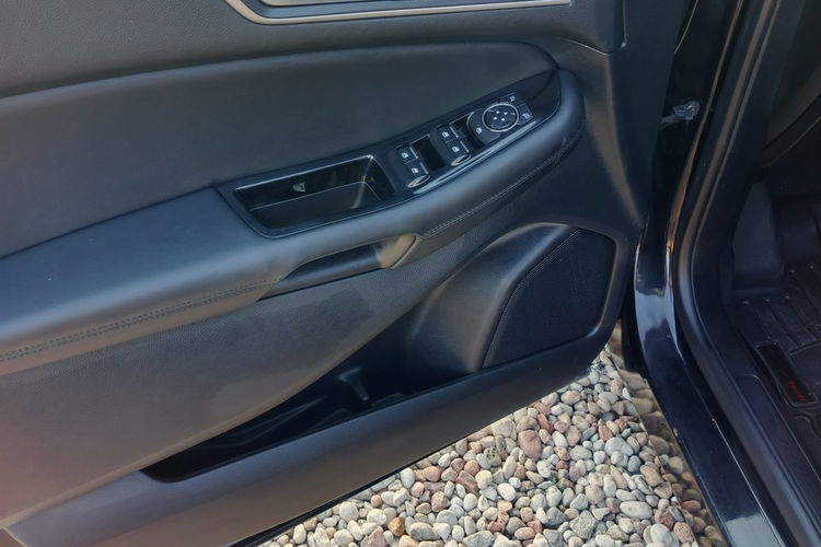 Ford EDGE 2.0 T Bardzo dobrze wyposażony Mały przebieg zdjęcie 11