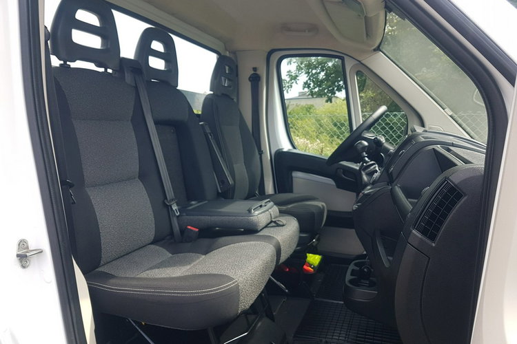 Fiat Ducato PAKA 4.91x2.20 SKRZYNIA ŁADUNKOWA 10EP KLIMA 6-BIEGÓW MANUAL KRAJOWY zdjęcie 23
