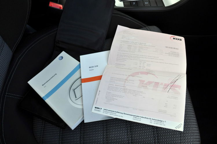 Volkswagen CC 2.0TDI(140KM) Bi-Xenon Duża Navi Welur 2xParktronik I Wł Alu17"ASO zdjęcie 39