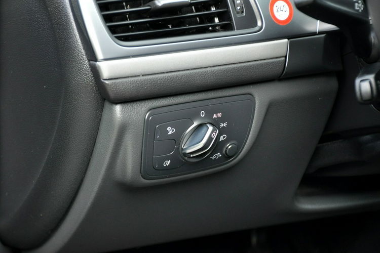 Audi A6 3.0TDI(204KM) Bi-Xenon Led Navi MMI Kamera Skóry Klimatronik Alu19"ASO zdjęcie 36