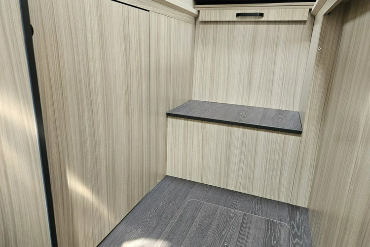 inny Adria Sunliving S 72 DL zdjęcie 19