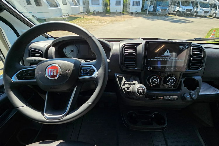 inny Adria Matrix Axess 670 SL zdjęcie 11