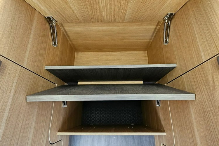 inny Adria Matrix Axess 670 SL zdjęcie 17