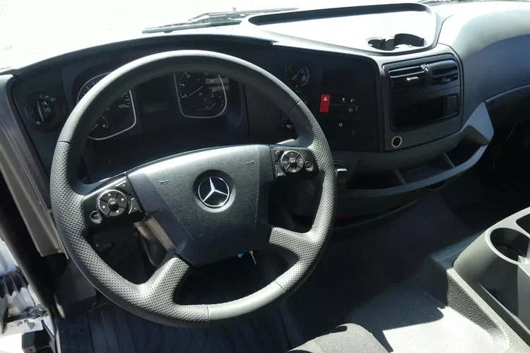 Mercedes ATEGO 1218 / KONTENER + WINDA / EURO 6 / AUTOMAT / zdjęcie 19
