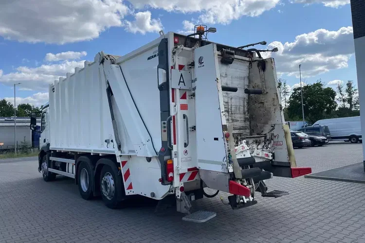 Mercedes ANTOS 2533, EURO6/ ŚMECIARKA/ ZOLLER/ DELTA zdjęcie 7