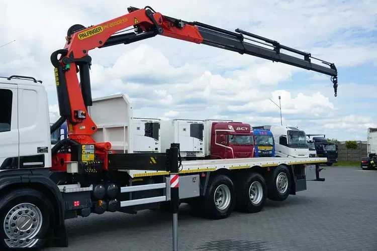 Scania / P 420 / 8 X 4 / TRIDEM / SKRZYNIOWY + HDS / PALFINGER PK 26002 / WYS. 12 M / DŁ. 8 M zdjęcie 23