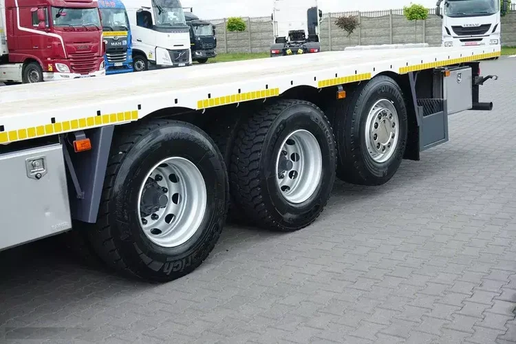 Scania / P 420 / 8 X 4 / TRIDEM / SKRZYNIOWY + HDS / PALFINGER PK 26002 / WYS. 12 M / DŁ. 8 M zdjęcie 34