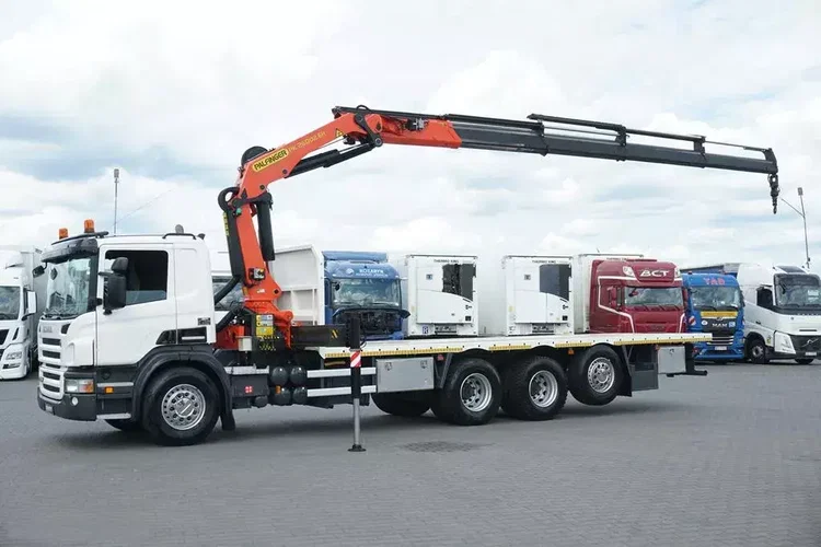 Scania / P 420 / 8 X 4 / TRIDEM / SKRZYNIOWY + HDS / PALFINGER PK 26002 / WYS. 12 M / DŁ. 8 M zdjęcie 4