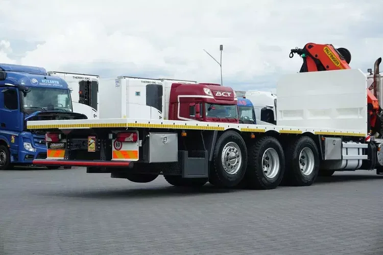 Scania / P 420 / 8 X 4 / TRIDEM / SKRZYNIOWY + HDS / PALFINGER PK 26002 / WYS. 12 M / DŁ. 8 M zdjęcie 40