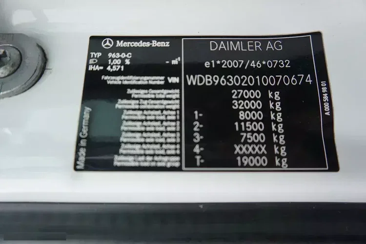 Mercedes ANTOS / 2535 / EURO 6 / CHŁODNIA + WINDA / 23 PALETY / OŚ SKRĘTNA zdjęcie 11