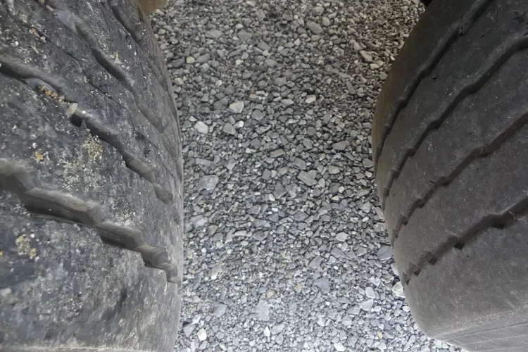 Krone CHŁODNIA / DOPPELSTOCK / OŚ PODNOSZONA / zdjęcie 12