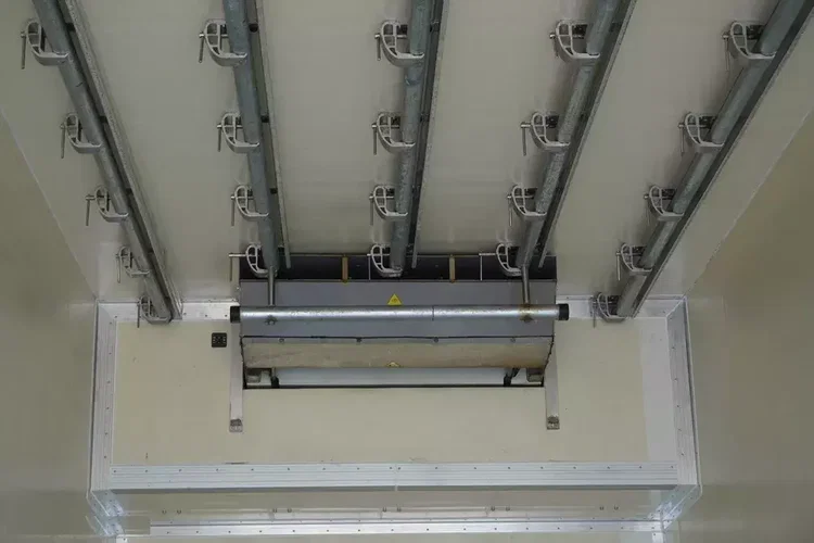 Mercedes Actros 2545 MP5 6x2 E6 / Chłodnia hakowa Kiesling / Carrier Supra 1250 zdjęcie 10