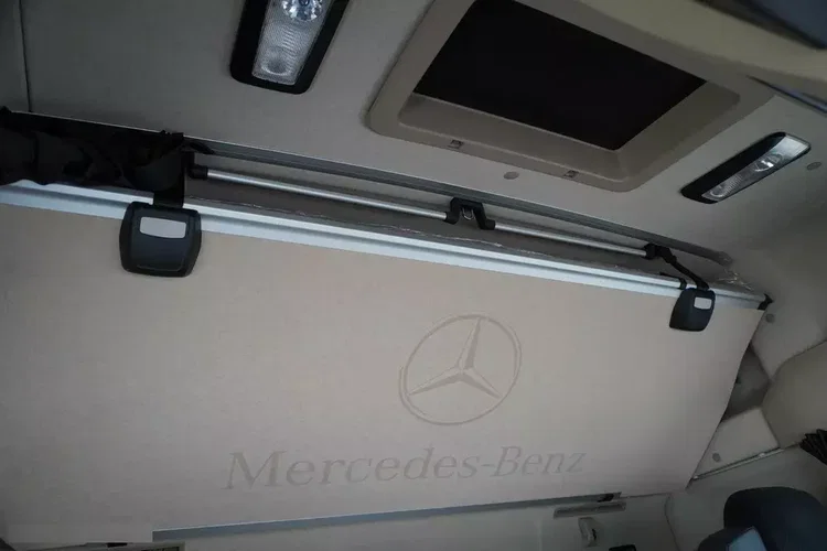 Mercedes Actros 2545 MP5 6x2 E6 / Chłodnia hakowa Kiesling / Carrier Supra 1250 zdjęcie 25