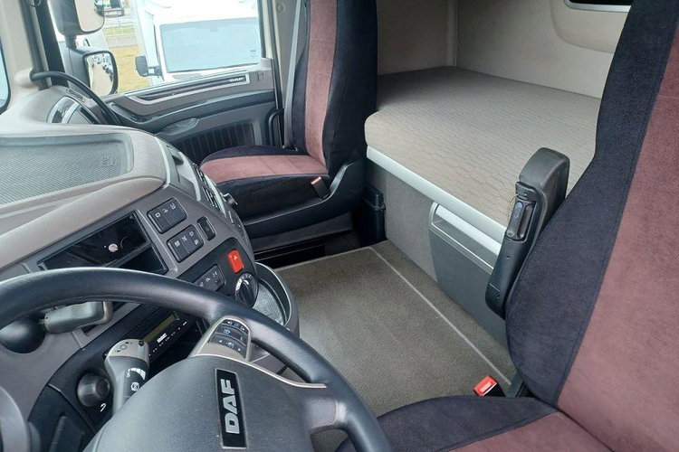 DAF XF 480 FT zdjęcie 9