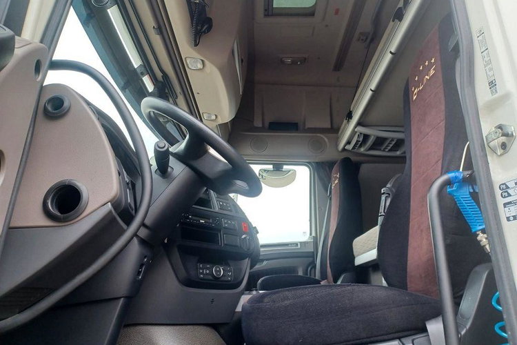 DAF XF 480 FT zdjęcie 8