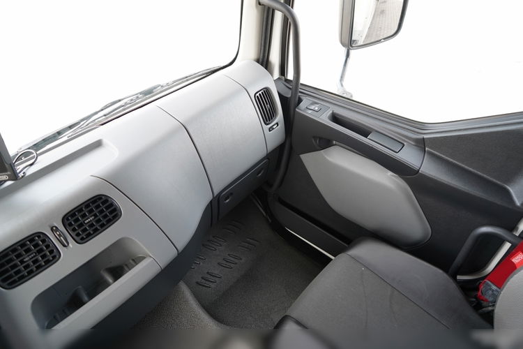 Renault D 210 / 4x2 / KONTENER / 7, 5M / WINDA DHOLLANDIA / EURO 6 zdjęcie 40