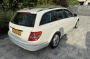 Mercedes C 180 NOWY ROZRZĄD Bardzo zadbana - 100% oryginalny przebieg zdjęcie 29