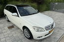 Mercedes C 180 NOWY ROZRZĄD Bardzo zadbana - 100% oryginalny przebieg zdjęcie 34