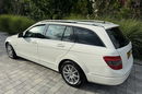 Mercedes C 180 NOWY ROZRZĄD Bardzo zadbana - 100% oryginalny przebieg zdjęcie 38