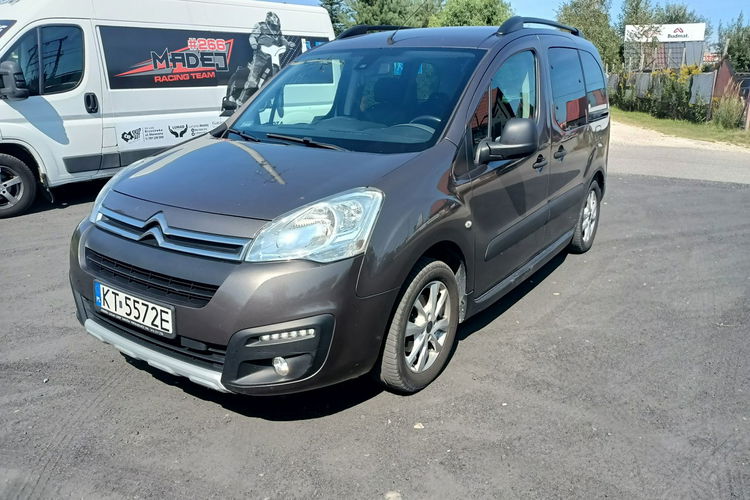 Berlingo Citroen Berlingo 1.6D 99km 18r zdjęcie 2