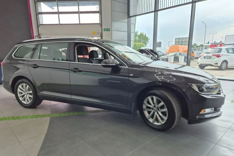 Passat Volkswagen Passat B8 zdjęcie 4