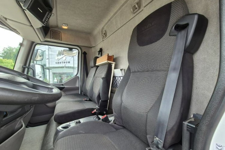 LF 250 DAF LF 250 FA / 3 MIEJSCA SIEDZĄCE / KONTENER / WINDA ZEPRO 1500KG zdjęcie 19
