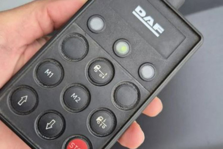 LF 250 DAF LF 250 FA / 3 MIEJSCA SIEDZĄCE / KONTENER / WINDA ZEPRO 1500KG zdjęcie 21