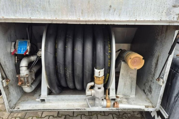 TGS MAN TGS 18.360 / CYSTERNA / PALIWA + OLEJE / ADR / / 11M3 / 1WŁ zdjęcie 13