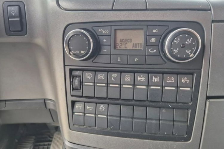 TGS MAN TGS 18.360 / CYSTERNA / PALIWA + OLEJE / ADR / / 11M3 / 1WŁ zdjęcie 26