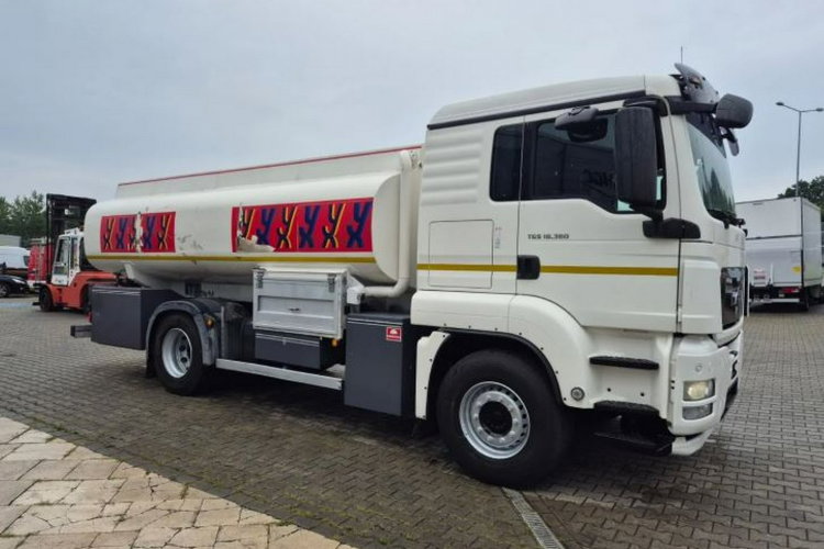 TGS MAN TGS 18.360 / CYSTERNA / PALIWA + OLEJE / ADR / / 11M3 / 1WŁ zdjęcie 4