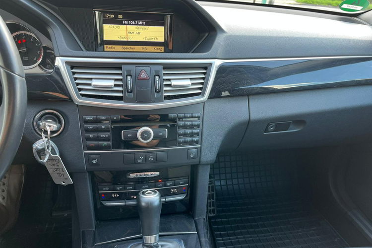 E 200 Mercedes-Benz E212 Avantgarde zdjęcie 8