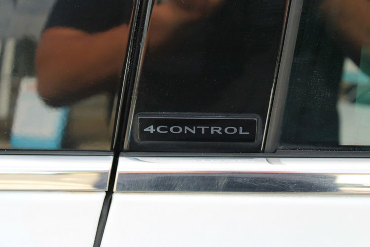 Renault Espace InitialeParis 7 osobowy Panorama Automat zdjęcie 10