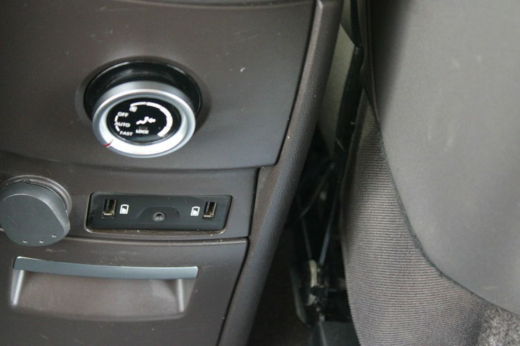 Renault Espace InitialeParis 7 osobowy Panorama Automat zdjęcie 22