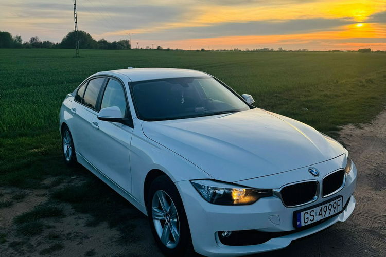 316 BMW 3 Seria 2.0 316d zdjęcie 10
