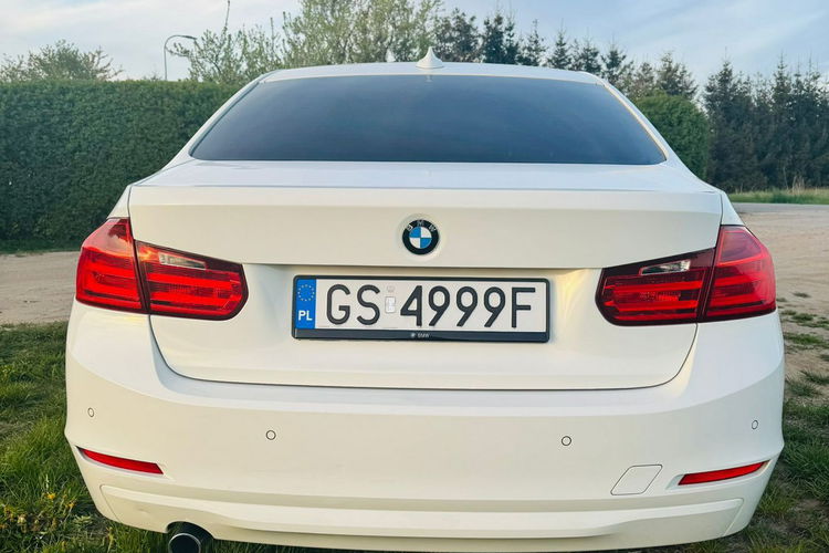 316 BMW 3 Seria 2.0 316d zdjęcie 12