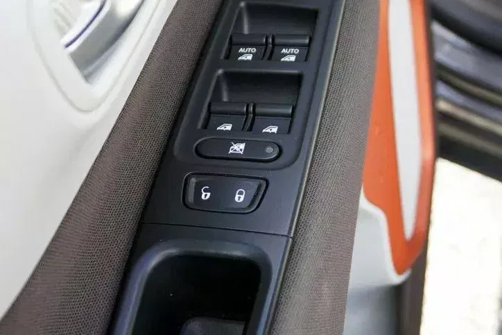 Jeep renegade zdjęcie 18