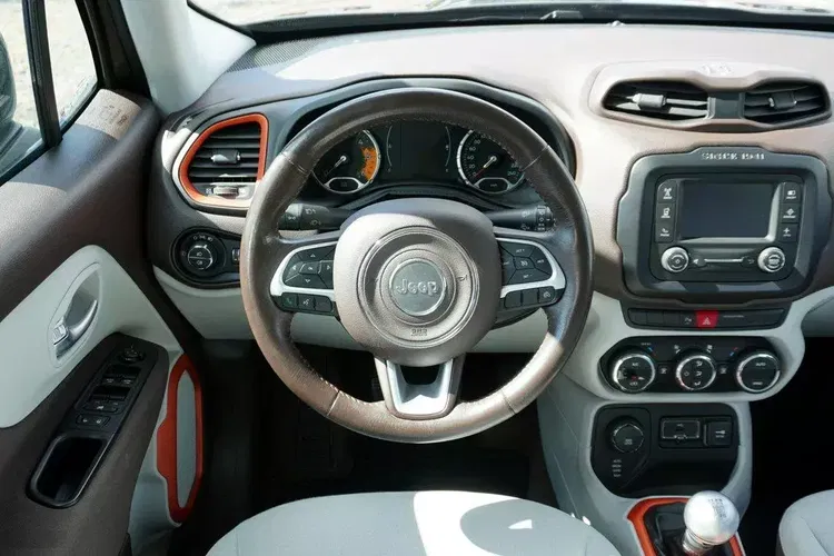 Jeep renegade zdjęcie 8