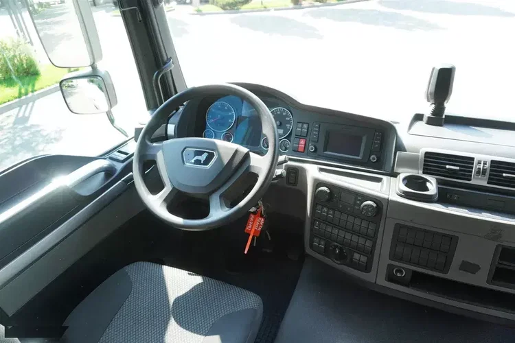 MAN TGL 12.190 / Firanka 19 EPAL / kab. sypialna zdjęcie 22