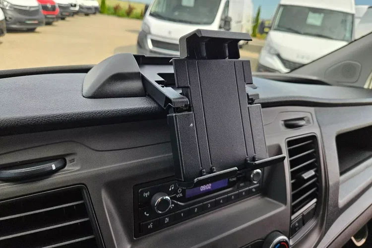 Ford transit-custom L2H1 84900zł NETTO Brygadówka 6 osób 2.0TdCi/170KM zdjęcie 26