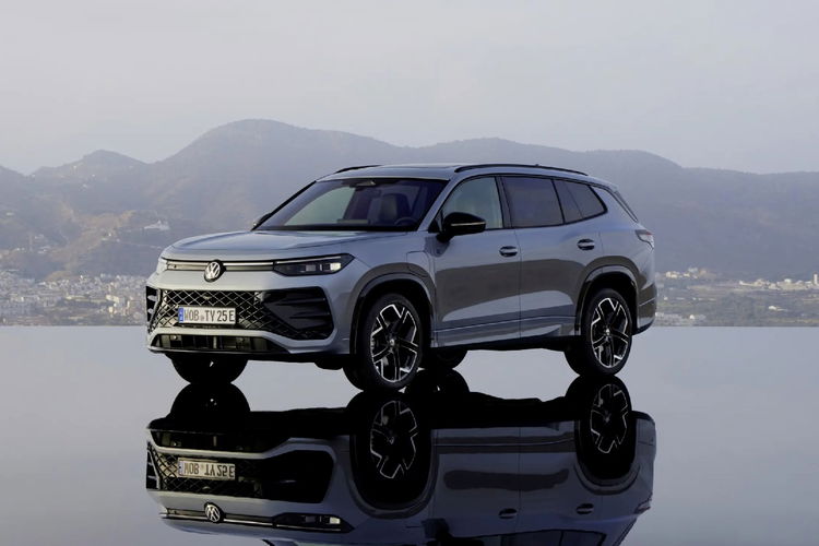 VOLKSWAGEN Tayron 2.0 TSI R-Line Plus DSG zdjęcie 5