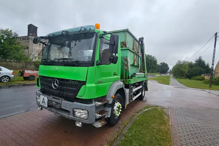 Mercedes 1824 L AXOR-R BRAMOWIEC zdjęcie 1