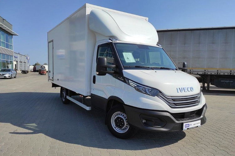 IVECO / IZOTERMY DAILY 35S18 zdjęcie 2