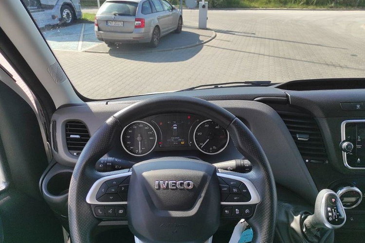 IVECO / IZOTERMY DAILY 35S18 zdjęcie 6