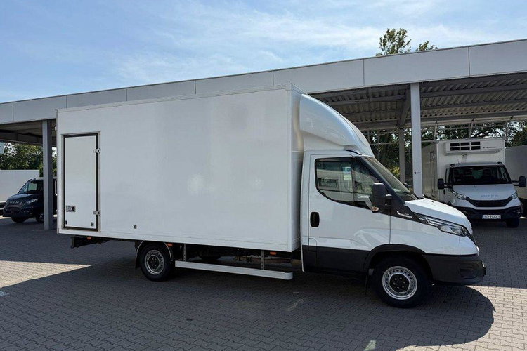 IVECO / IZOTERMY DAILY 35S18 zdjęcie 7