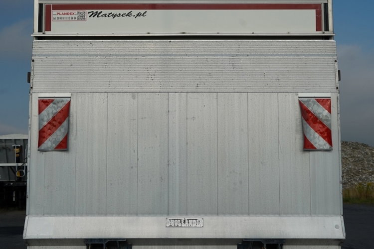 Mercedes ATEGO / 1221 / KONTENER 5.6 M / 4x2 / WINDA DHOLLANDIA - 1500 KG / MANUAL / OPONY 100%  zdjęcie 14